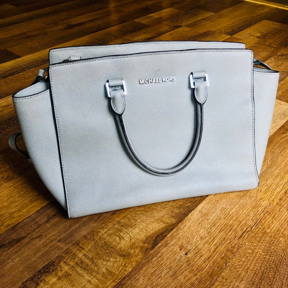 Michael Kors Selma Saffiano Leather Medium Satchel